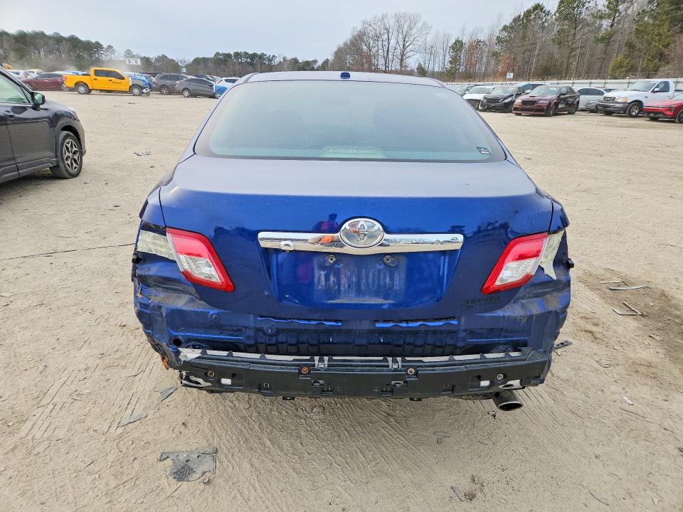 Photo 6 from auction – 2011 TOYOTA CAMRY with VIN 4T4BF3EK9BR157784