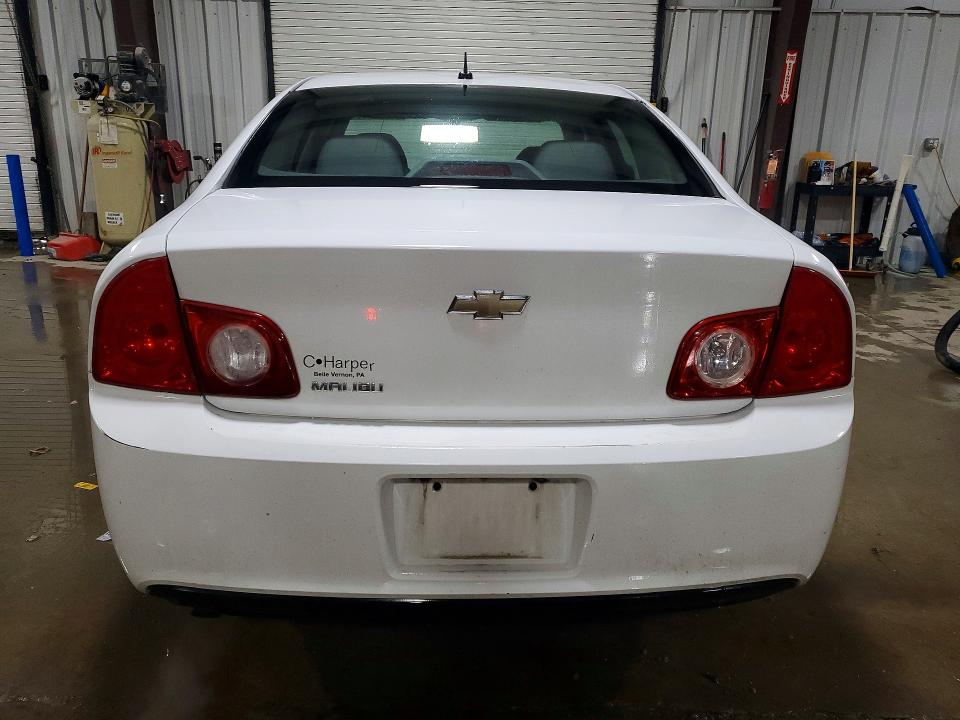 Photo 6 from auction – 2011 CHEVROLET MALIBU LS with VIN 1G1ZB5E12BF213587