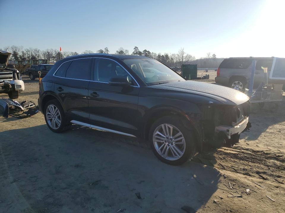 Photo 4 from auction – 2018 AUDI Q5 PREMIUM with VIN WA1BNAFY9J2196145