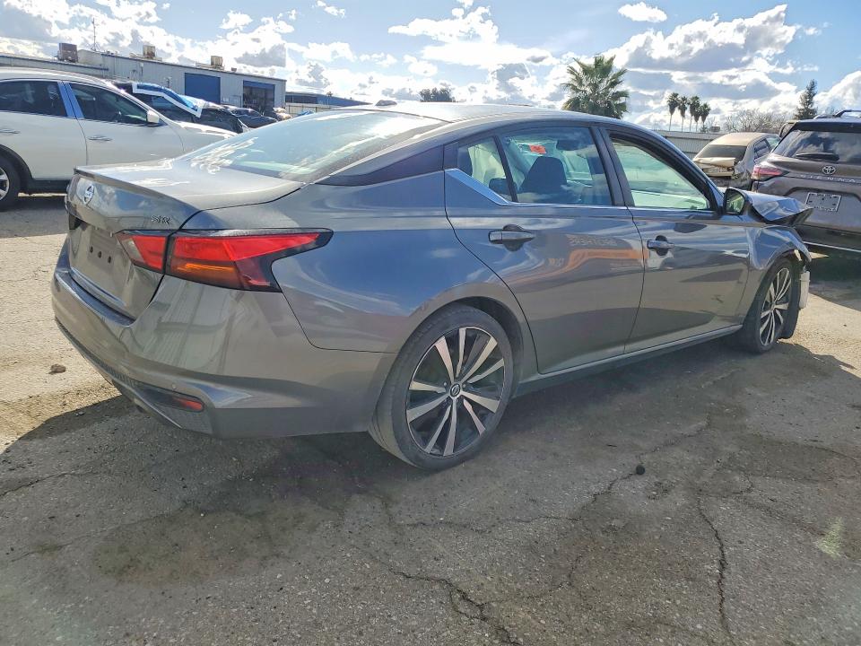 Фото 3 с аукциона – 2020 NISS ALTIMA с VIN 1N4BL4CV2LC128179