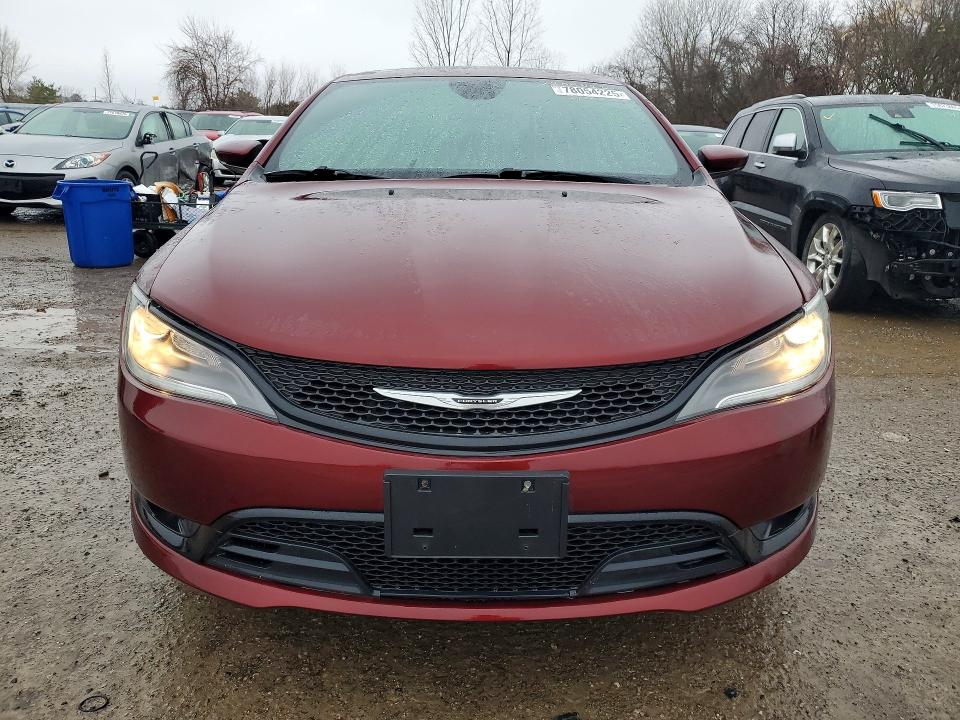 Photo 5 from auction – 2015 CHRYSLER 200 with VIN 1C3CCCBB1FN728074