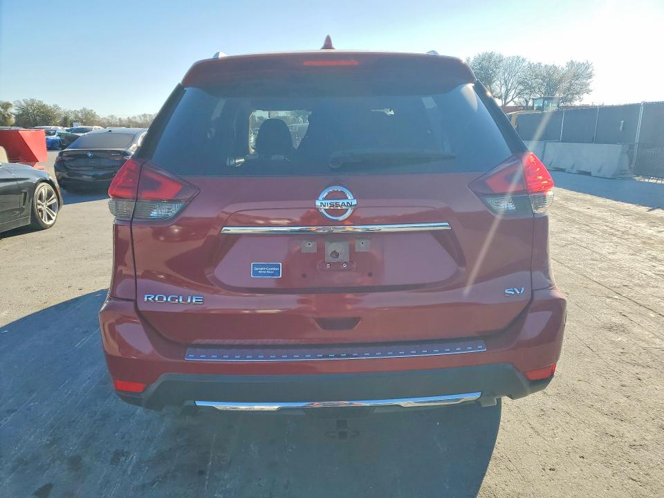 Photo 6 from auction – 2017 NISSAN ROGUE S with VIN JN8AT2MT9HW382747