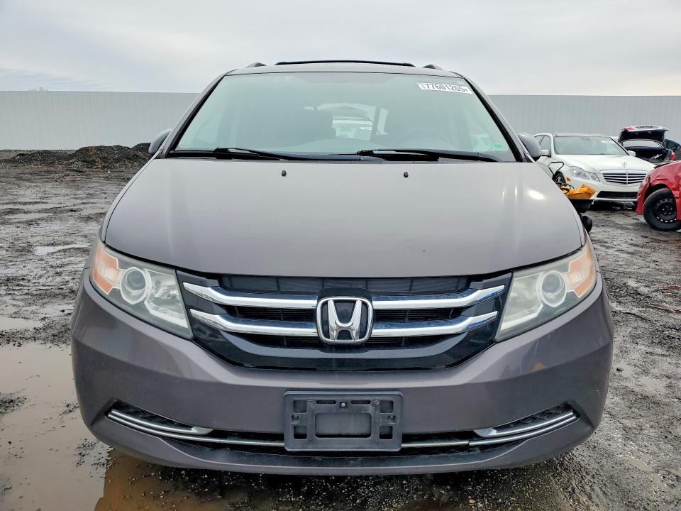 Photo 5 from auction – 2016 HONDA ODYSSEY with VIN 5FNRL5H35GB135626