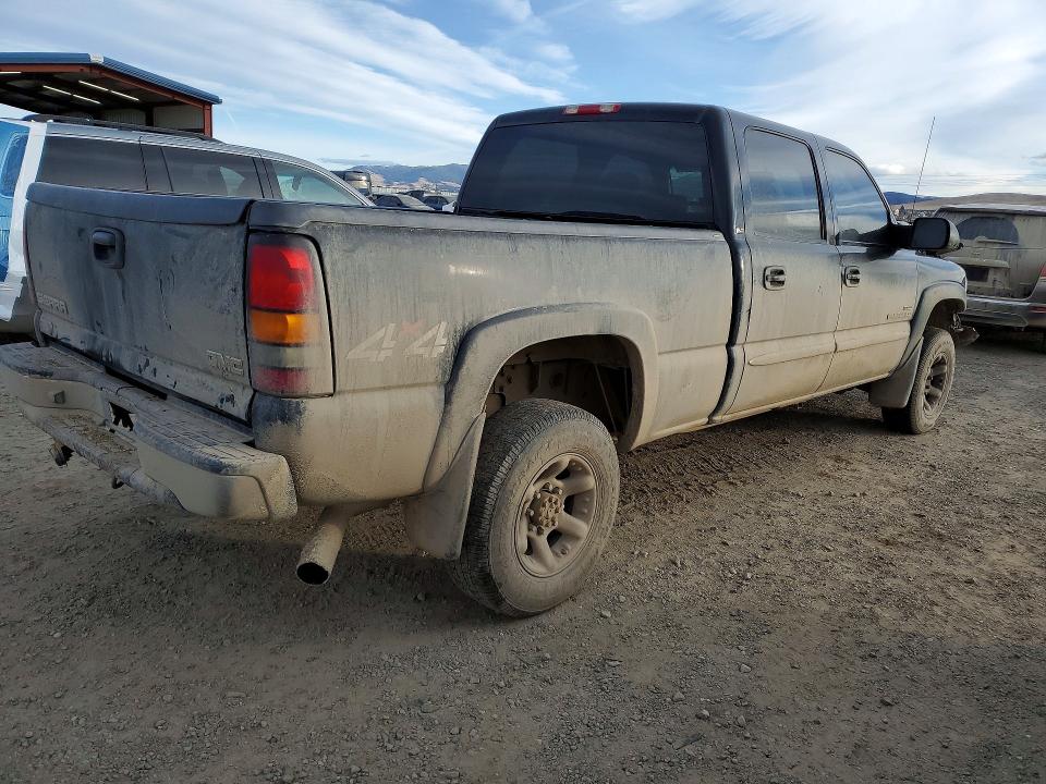Photo 3 from auction – 2005 GMC SIERRA K25 with VIN 1GTHK23205F863472