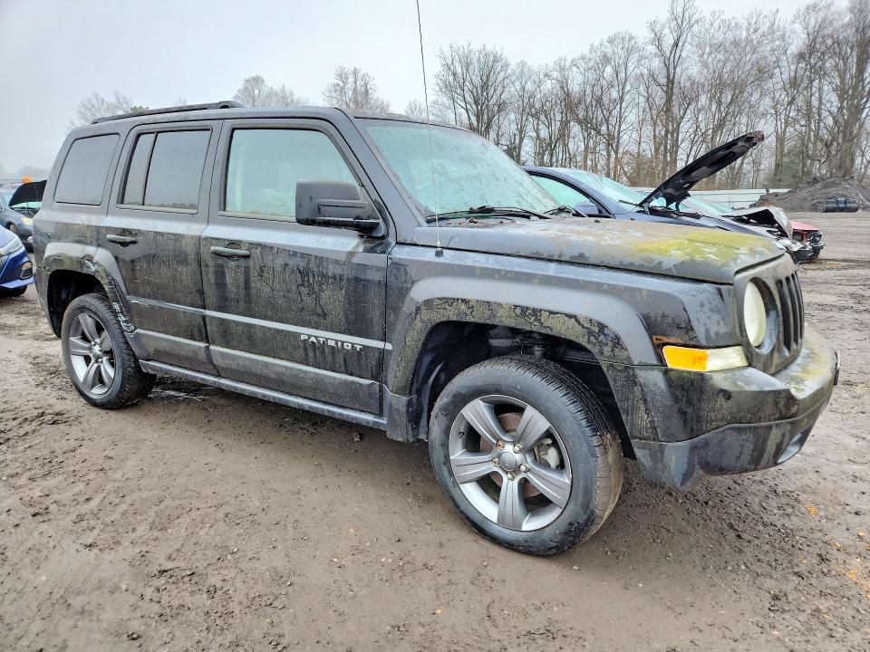 Photo 4 from auction – 2015 JEEP PATRIOT with VIN 1C4NJRFB3FD176199