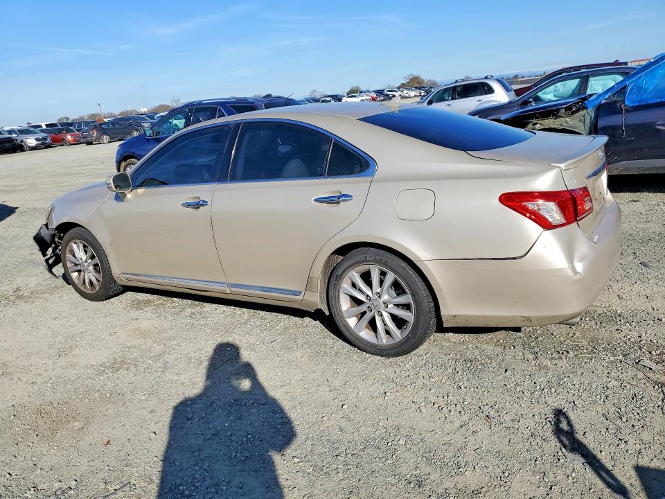 Photo 2 from auction – 2011 LEXUS ES with VIN JTHBK1EG2B2466517