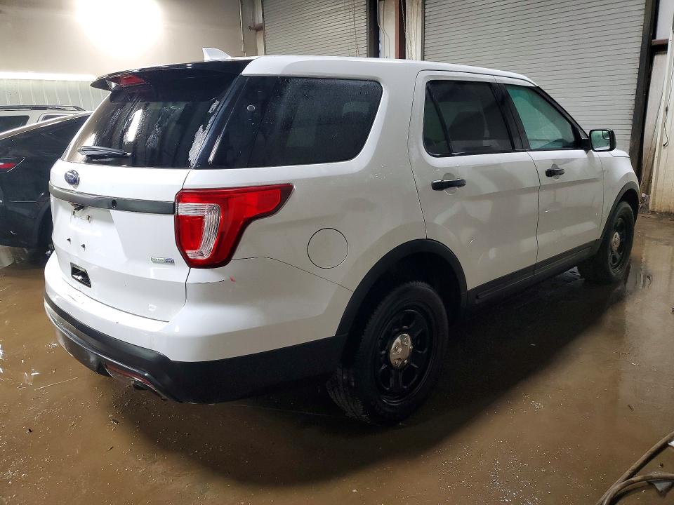 Photo 3 from auction – 2017 FORD EXPLORER with VIN 1FM5K8AR1HGE02006