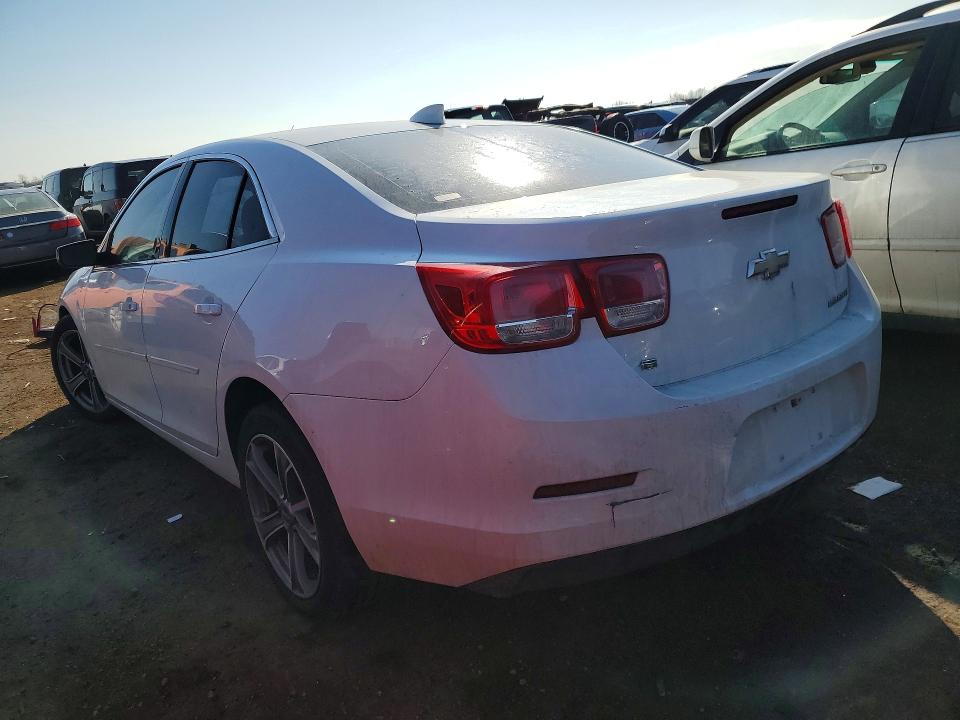 Photo 2 from auction – 2015 CHEVROLET MALIBU with VIN 1G11C5SL3FU150310