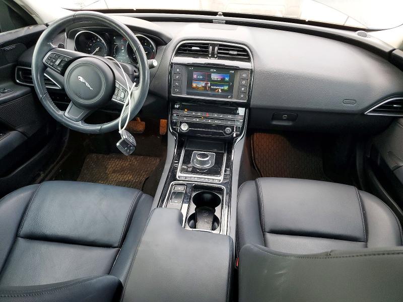 Zdjęcie 8 z aukcji – 2018 JAGUAR XE z VIN SAJAJ4FX4JCP27771