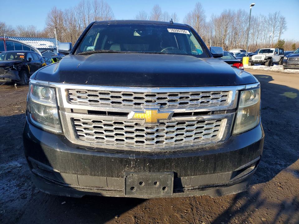 Photo 5 from auction – 2015 CHEVROLET SUBURBAN with VIN 1GNSKJKC6FR181939