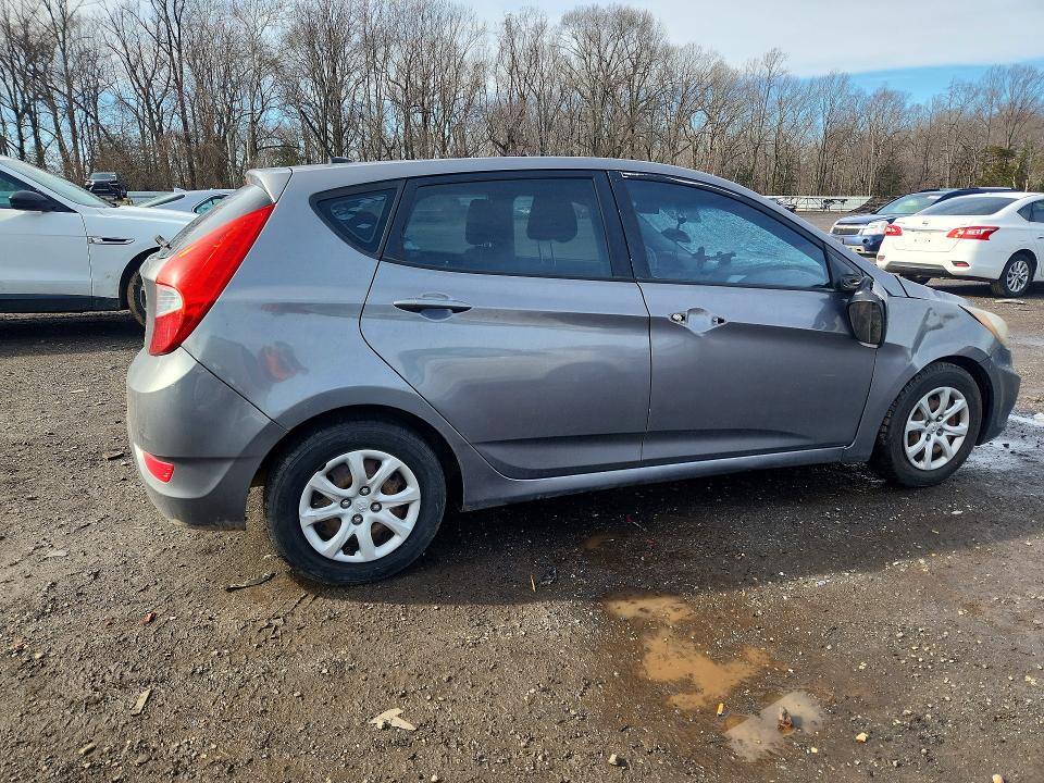 Photo 3 from auction – 2014 HYUNDAI ACCENT with VIN KMHCT5AE3EU187922