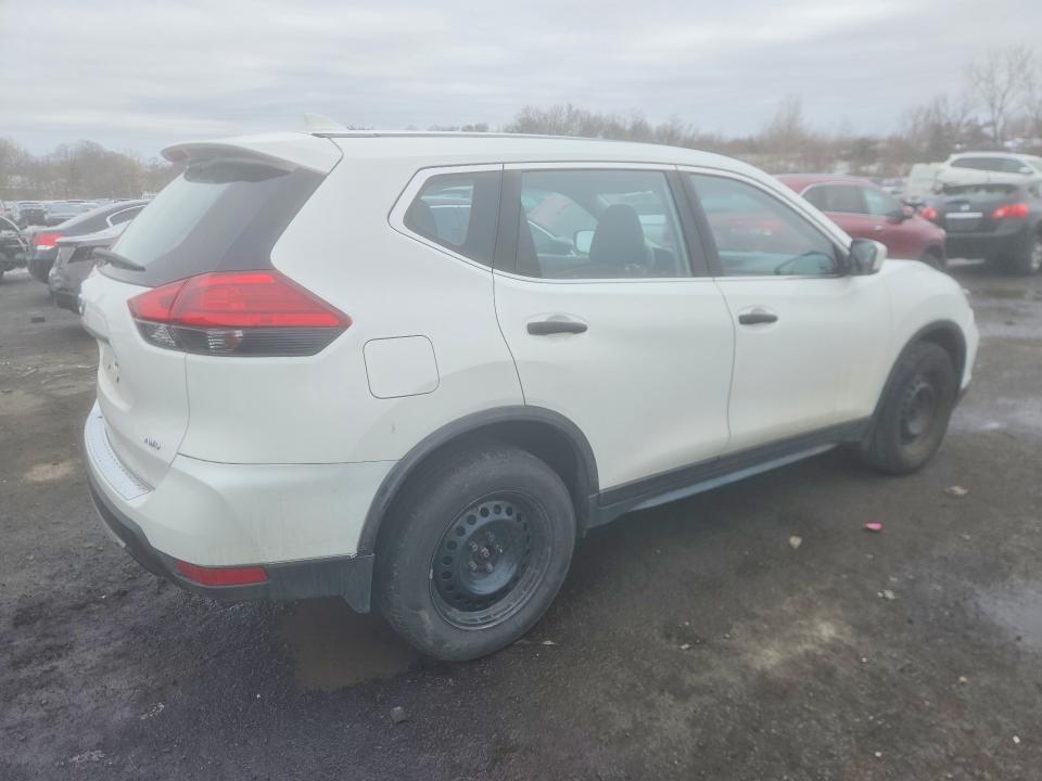 Photo 3 from auction – 2017 NISSAN ROGUE with VIN JN8AT2MV4HW024456
