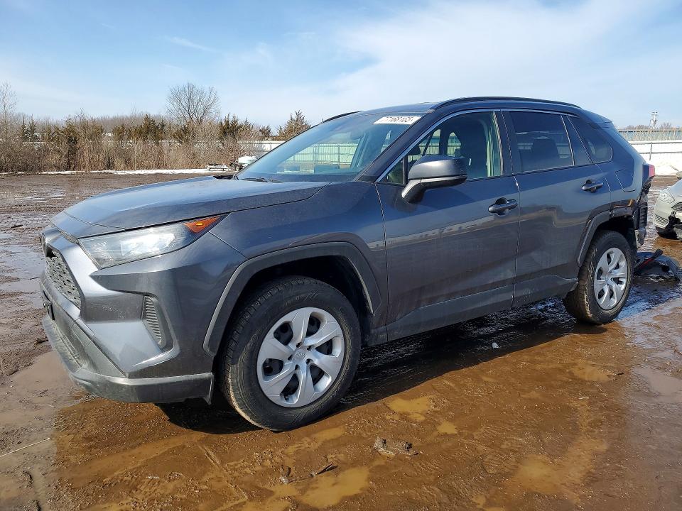 TOYOTA RAV4 LE 2019 with VIN JTMF1RFV4KD002943 - Photo from auction