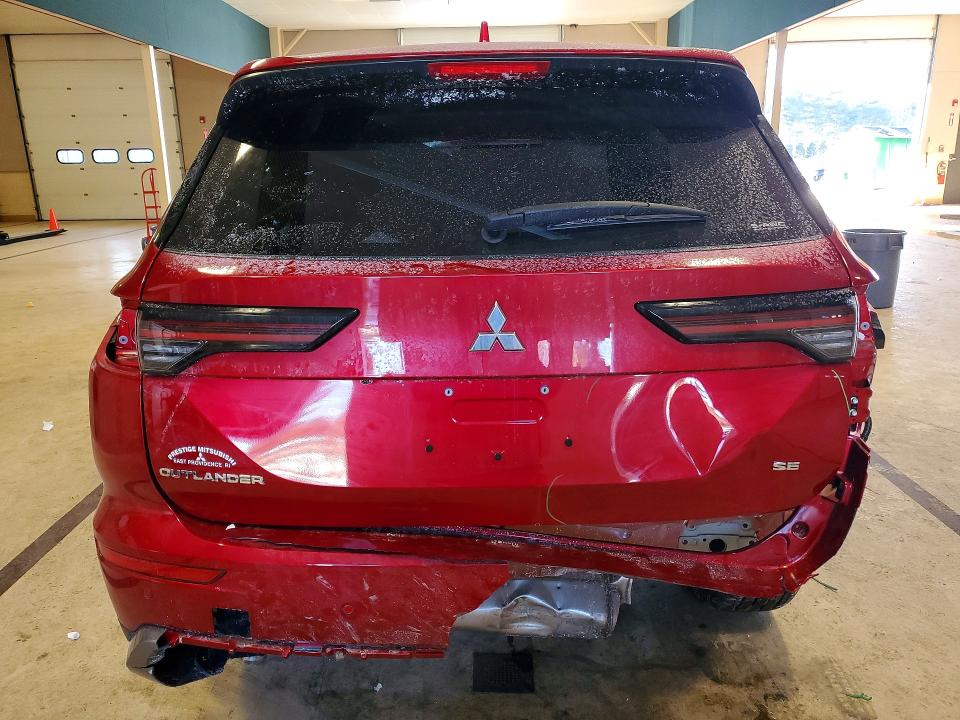 Photo 6 from auction – 2025 MITSUBISHI OUTLANDER with VIN JA4J4VA82SZ013738