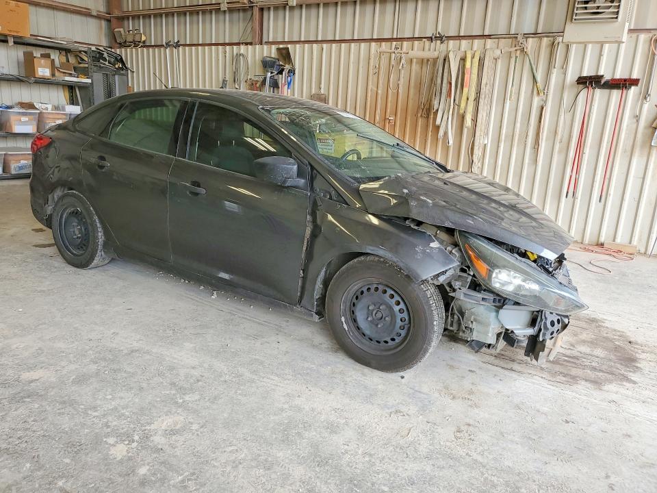 Photo 4 from auction – 2016 FORD FOCUS with VIN 1FADP3E21GL397208