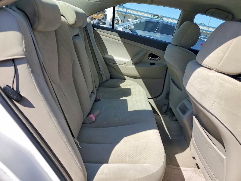 Photo 10 from auction – 2009 TOYOTA CAMRY with VIN 4T1BE46K89U850552