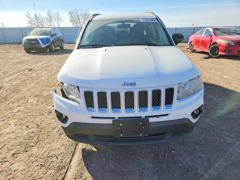 Photo 5 from auction – 2012 JEEP COMPASS with VIN 1C4NJCEB1CD652394