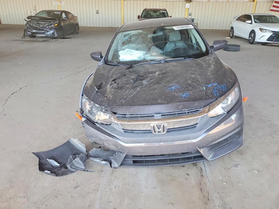 Photo 5 from auction – 2017 HONDA CIVIC with VIN 19XFC2F59HE204203