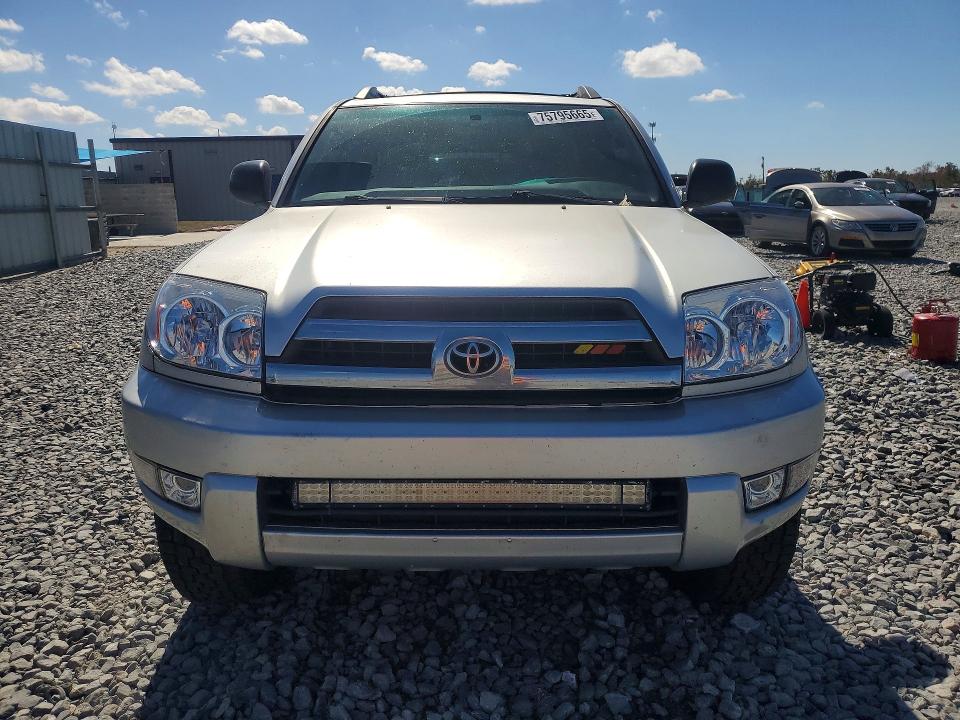 Photo 5 from auction – 2005 TOYOTA 4RUNNER SR with VIN JTEZU14R150044747