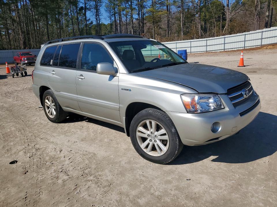 Photo 4 from auction – 2006 TOYOTA HIGHLANDER with VIN JTEDW21A160009135