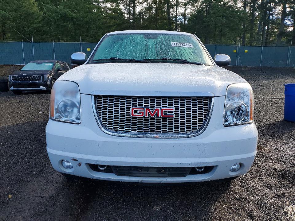 Photo 5 from auction – 2012 GMC YUKON SLT with VIN 1GKS2CE05CR216704