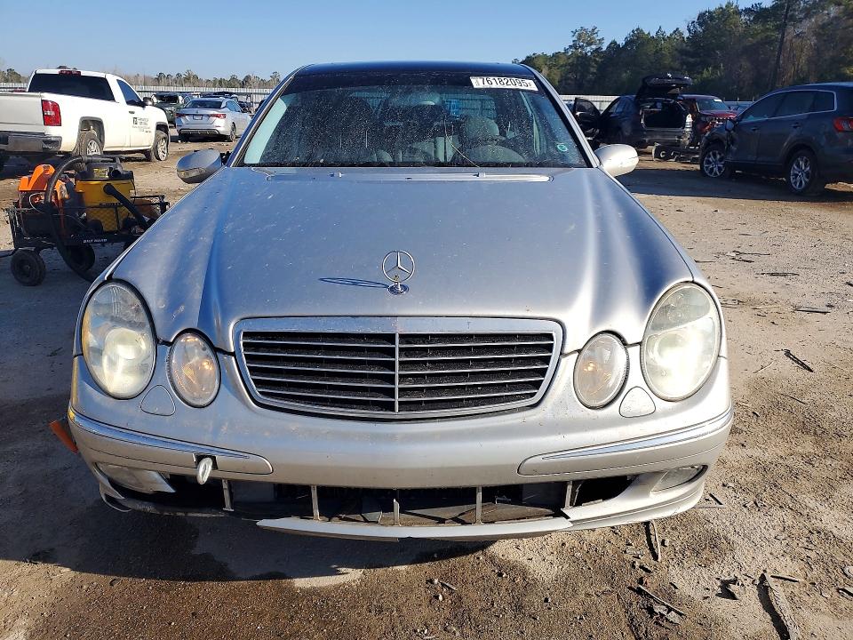 Foto 5 de la subasta – 2003 MERCEDES-BENZ E 320 con VIN WDBUF65J23A171852