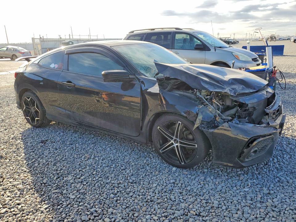 Photo 4 from auction – 2017 HONDA CIVIC with VIN 2HGFC3A59HH752107