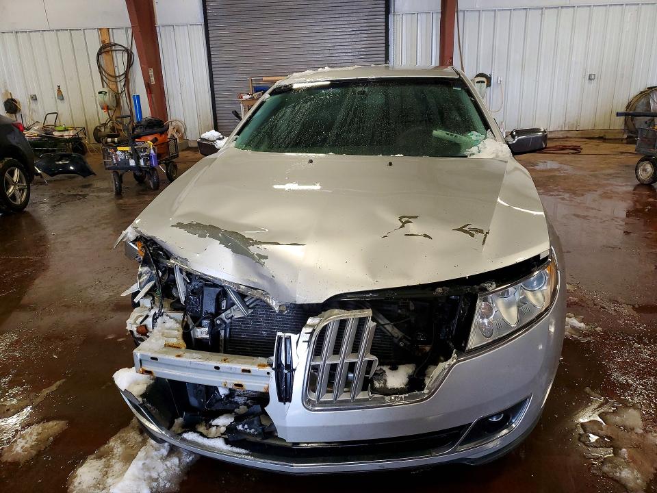 Photo 5 from auction – 2012 LINCOLN MKZ with VIN 3LNHL2GC6CR824932
