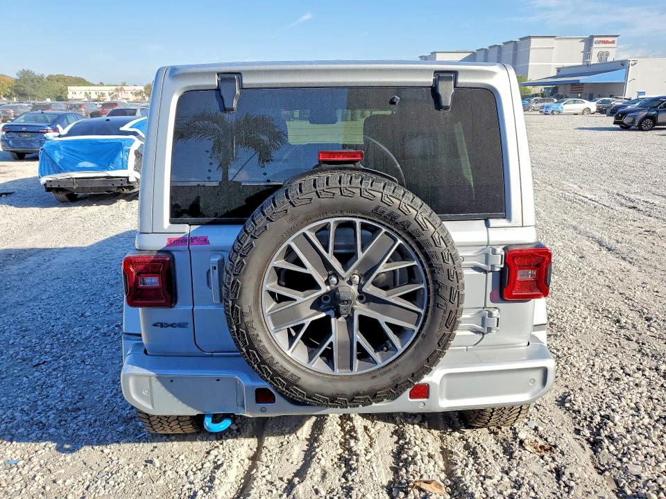 Photo 6 from auction – 2024 JEEP WRANGLER with VIN 1C4RJXU68RW161833
