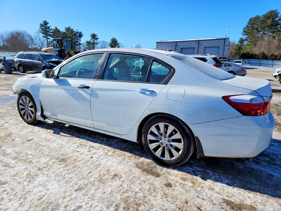Photo 2 from auction – 2014 HONDA ACCORD EXL with VIN 1HGCR2F84EA071393