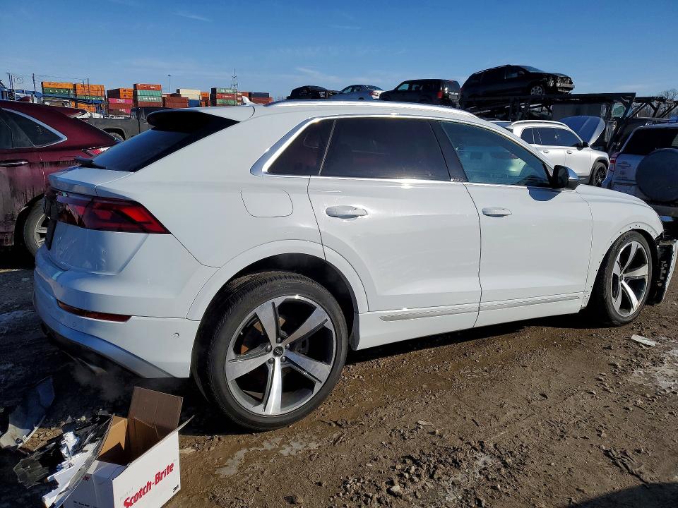 Photo 3 from auction – 2024 AUDI SQ8 PRESTI with VIN WA1CWBF1XRD019873