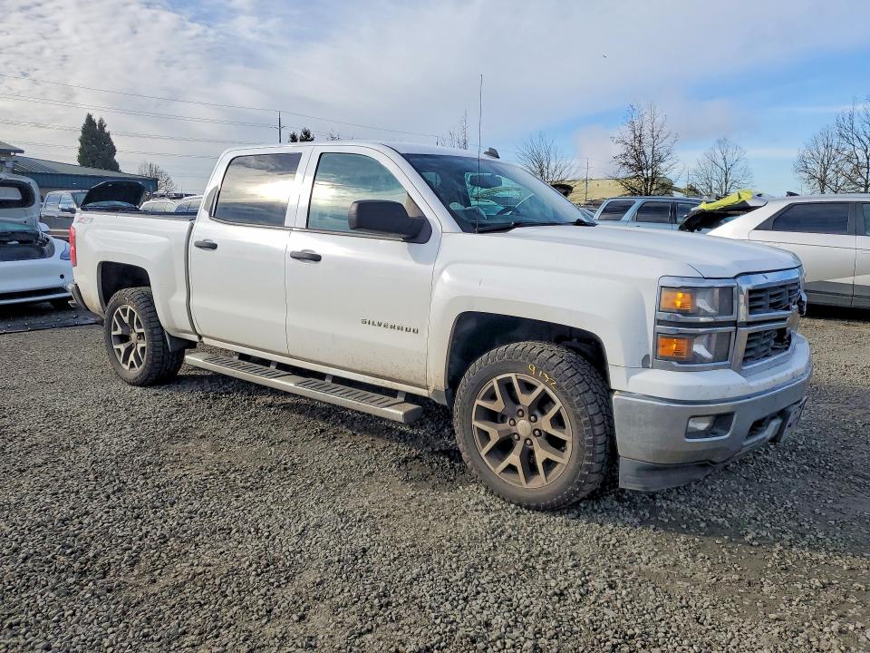 Photo 4 from auction – 2014 CHEVROLET SILVERADO with VIN 3GCUKREC6EG260750
