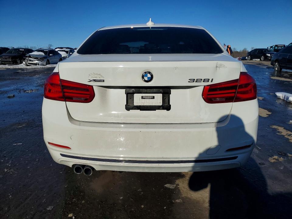 صورة رقم 6 من المزاد - 2016 BMW 328 XI SUL مع VIN WBA8E3C5XGK501812