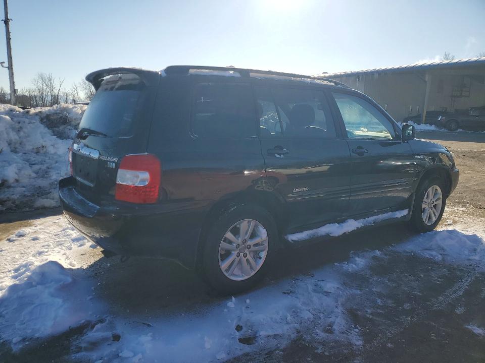 Photo 3 from auction – 2007 TOYOTA HIGHLANDER with VIN JTEEW21A170047731