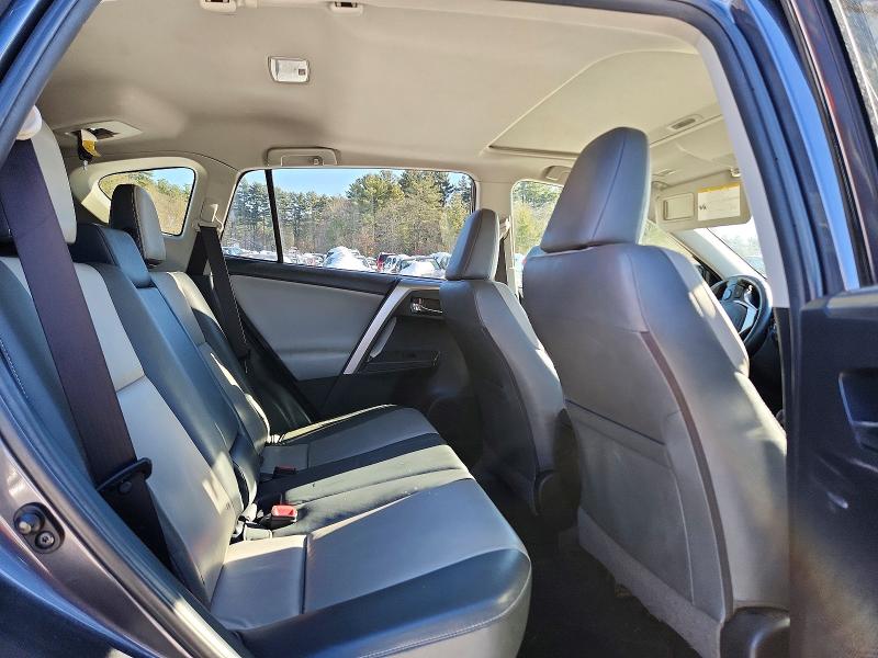 Foto 11 de la subasta – 2014 TOYOTA RAV4 LIMIT con VIN JTMDFREV6EJ006573