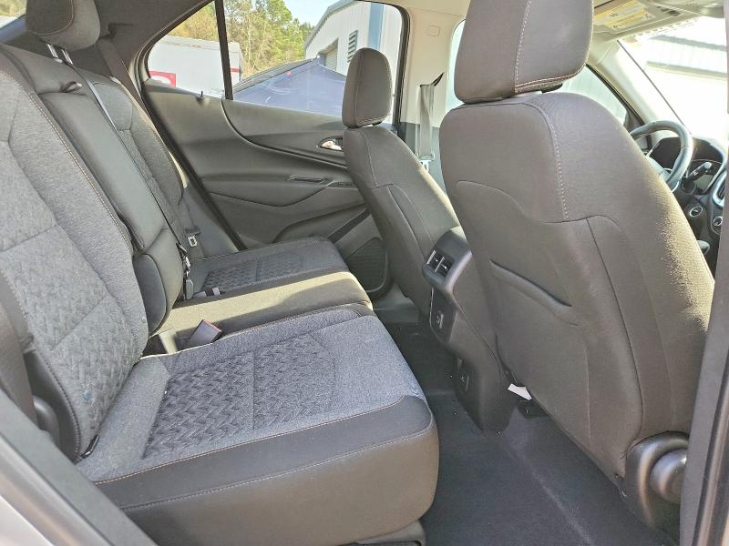 Photo 10 from auction – 2022 CHEVROLET EQUINOX with VIN 3GNAXKEV6NL235889