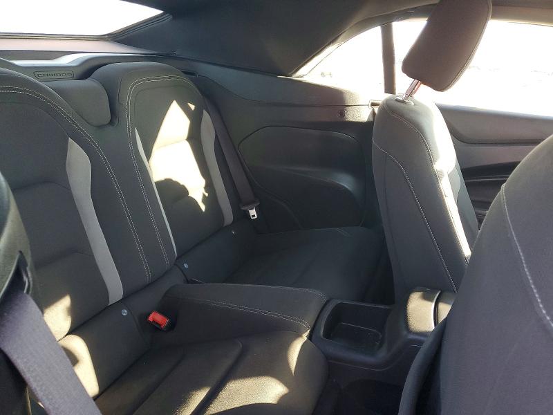 Photo 10 from auction – 2020 CHEVROLET CAMARO with VIN 1G1FB3DS6L0114910