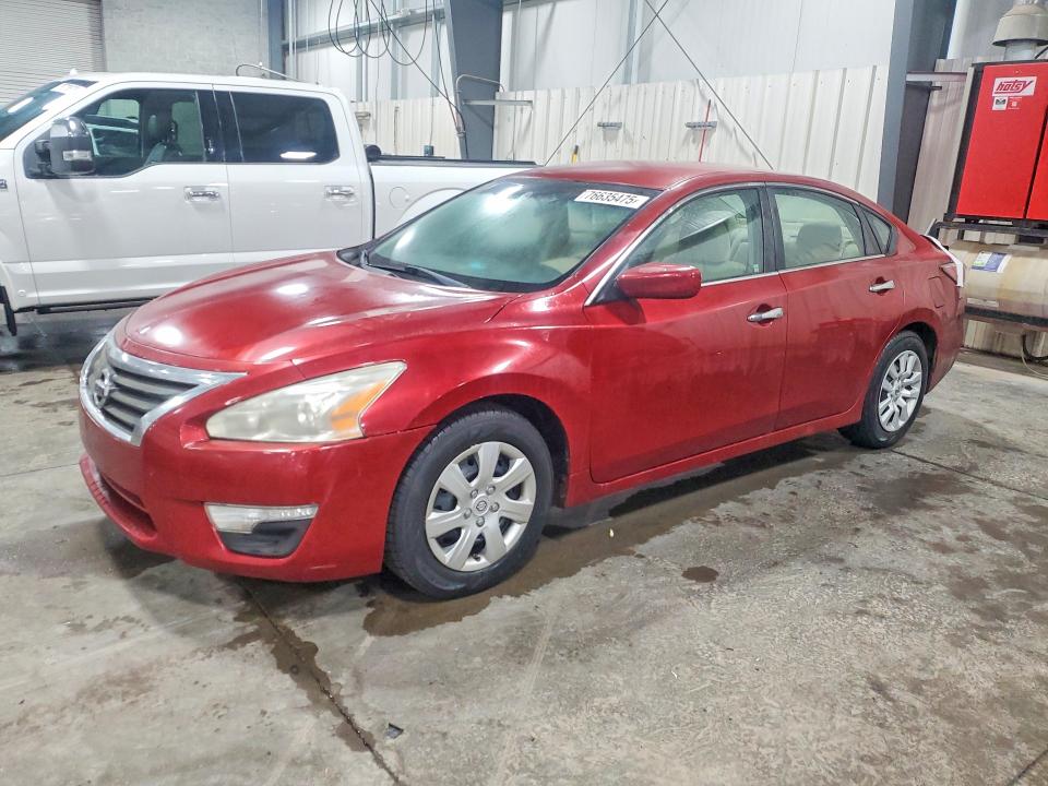 NISSAN ALTIMA 2014 with VIN 1N4AL3AP8EC137952 - Photo from auction
