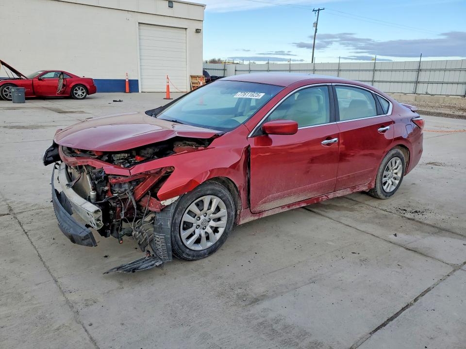 NISSAN ALTIMA 2015 with VIN 1N4AL3AP5FC162244 - Photo from auction