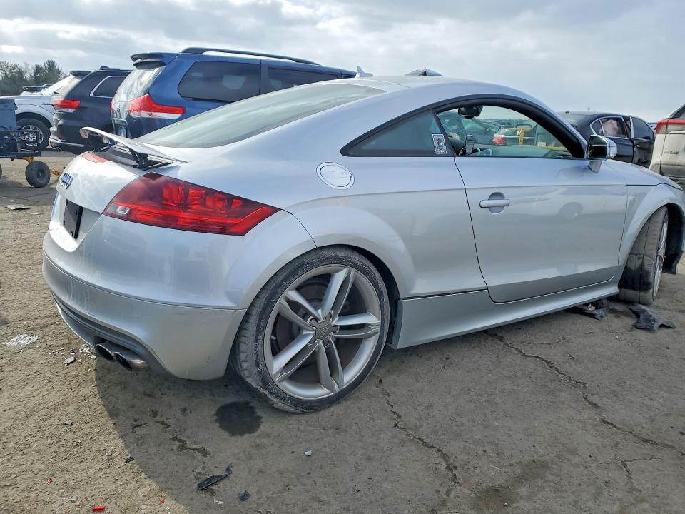 Photo 3 from auction – 2009 AUDI TTS with VIN TRUUF38J791016160