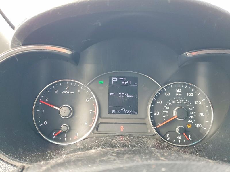 Photo 9 from auction – 2018 KIA FORTE with VIN 3KPFK4A73JE240174
