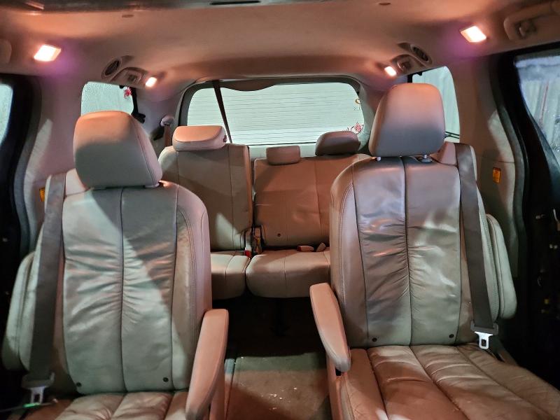 Photo 10 from auction – 2011 TOYOTA SIENNA XLE with VIN 5TDDK3DC6BS019668