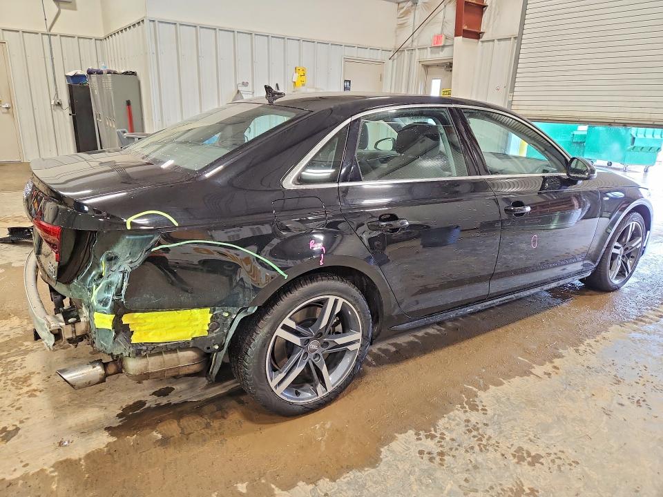 Photo 3 from auction – 2017 AUDI A4 with VIN WAUENAF45HN005875