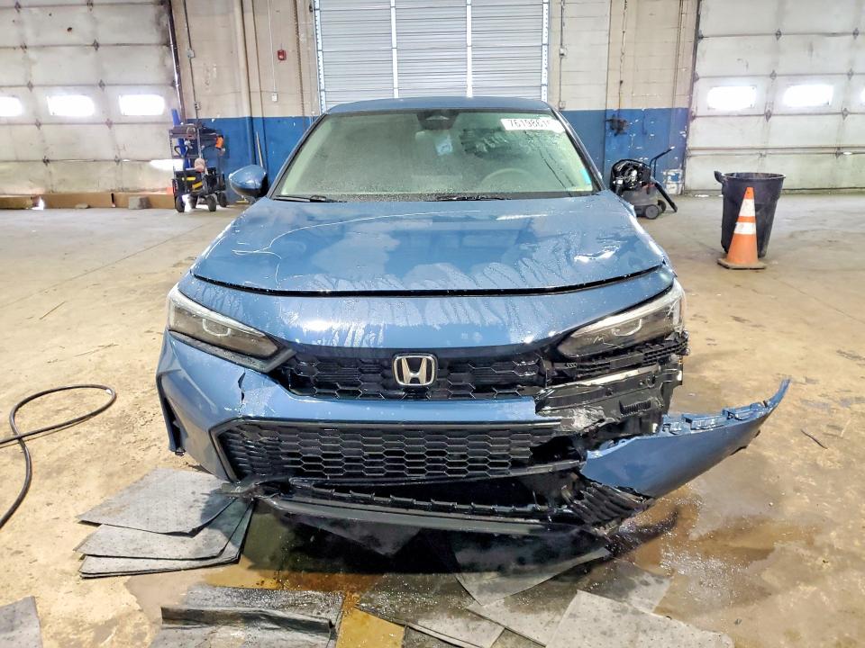 Photo 5 from auction – 2025 HONDA CIVIC with VIN 2HGFE2F20SH563467