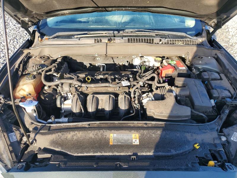 Photo 11 from auction – 2016 FORD FUSION with VIN 3FA6P0H72GR191055