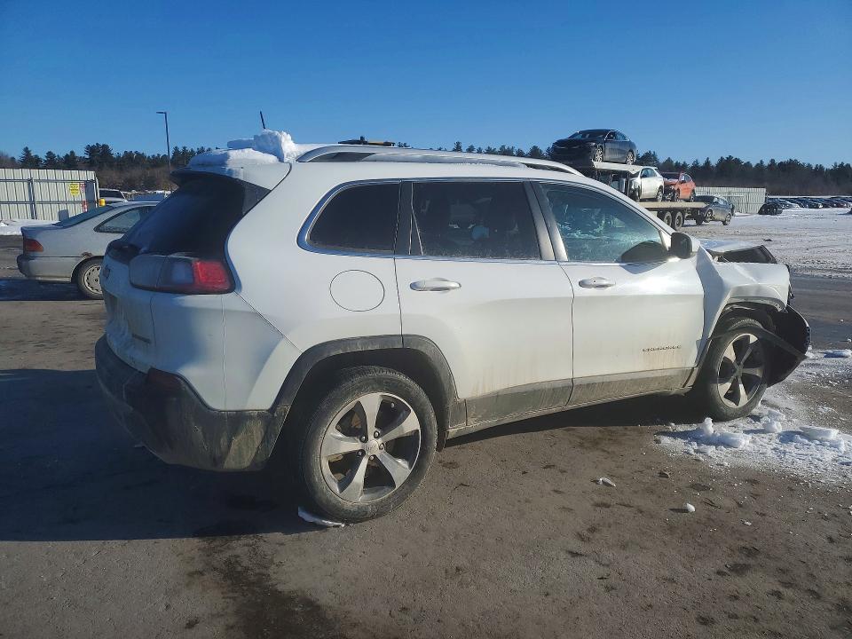 Photo 3 from auction – 2019 JEEP CHEROKEE with VIN 1C4PJMDX8KD137564
