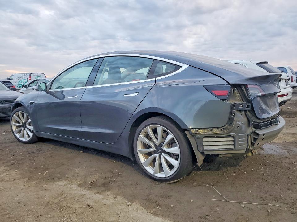Photo 2 from auction – 2018 TESLA MODEL 3 with VIN 5YJ3E1EA7JF046496