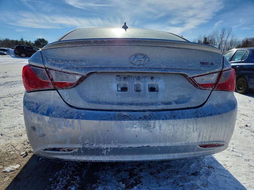 Photo 6 from auction – 2013 HYUNDAI SONATA GLS with VIN 5NPEB4AC9DH574329