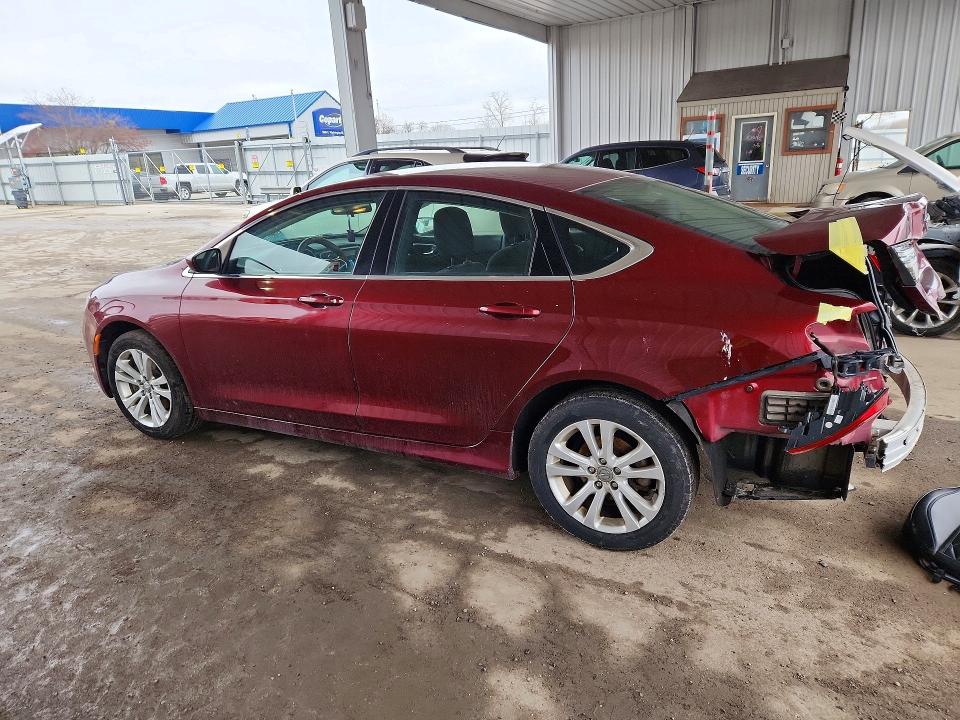 Photo 2 from auction – 2015 CHRYSLER 200 with VIN 1C3CCCAB6FN575323