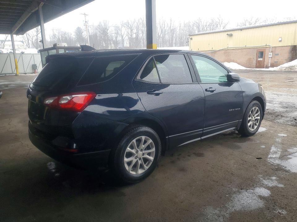 Photo 3 from auction – 2020 CHEVROLET EQUINOX with VIN 3GNAXHEV4LS698684